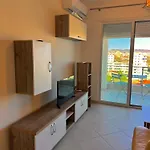 Amar Sea View 公寓