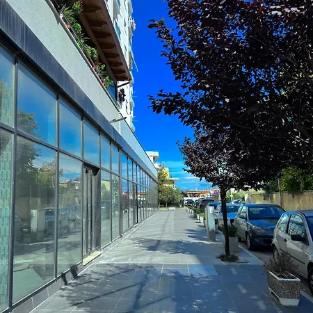 Amar Sea View Apartment Durres